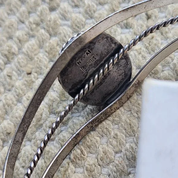 Vintage Navajo Oval Turquoise Green Stone Sterling Silver Cuff Twist Bracelet - Picture 6 of 9